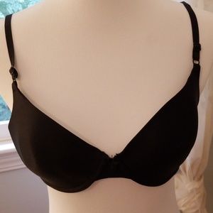 Black Maidenform Bra